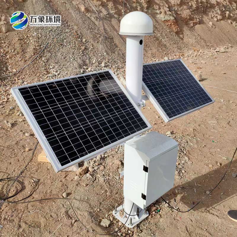 Surface settlement Displacement Monitor - a GNSS monitoring station